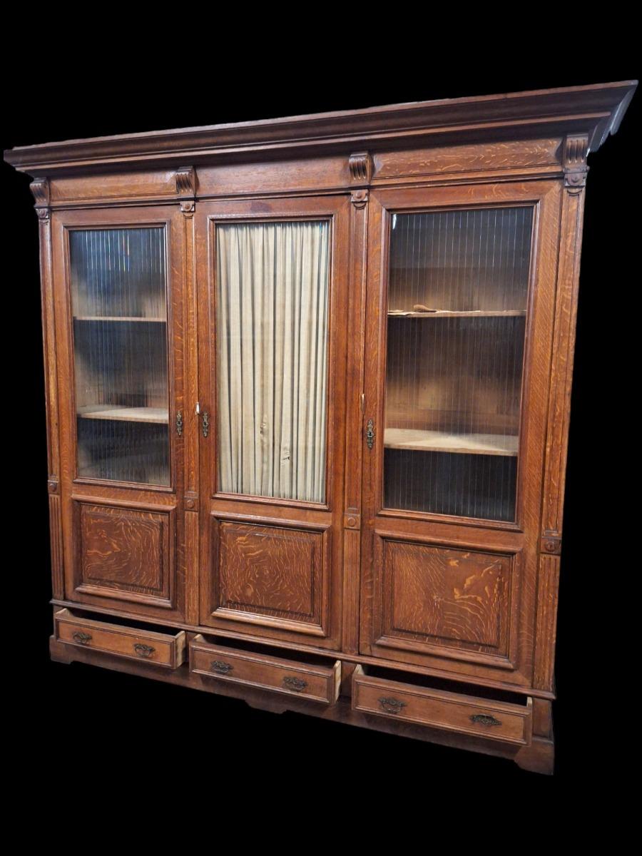 3-doors Oak bookcase.