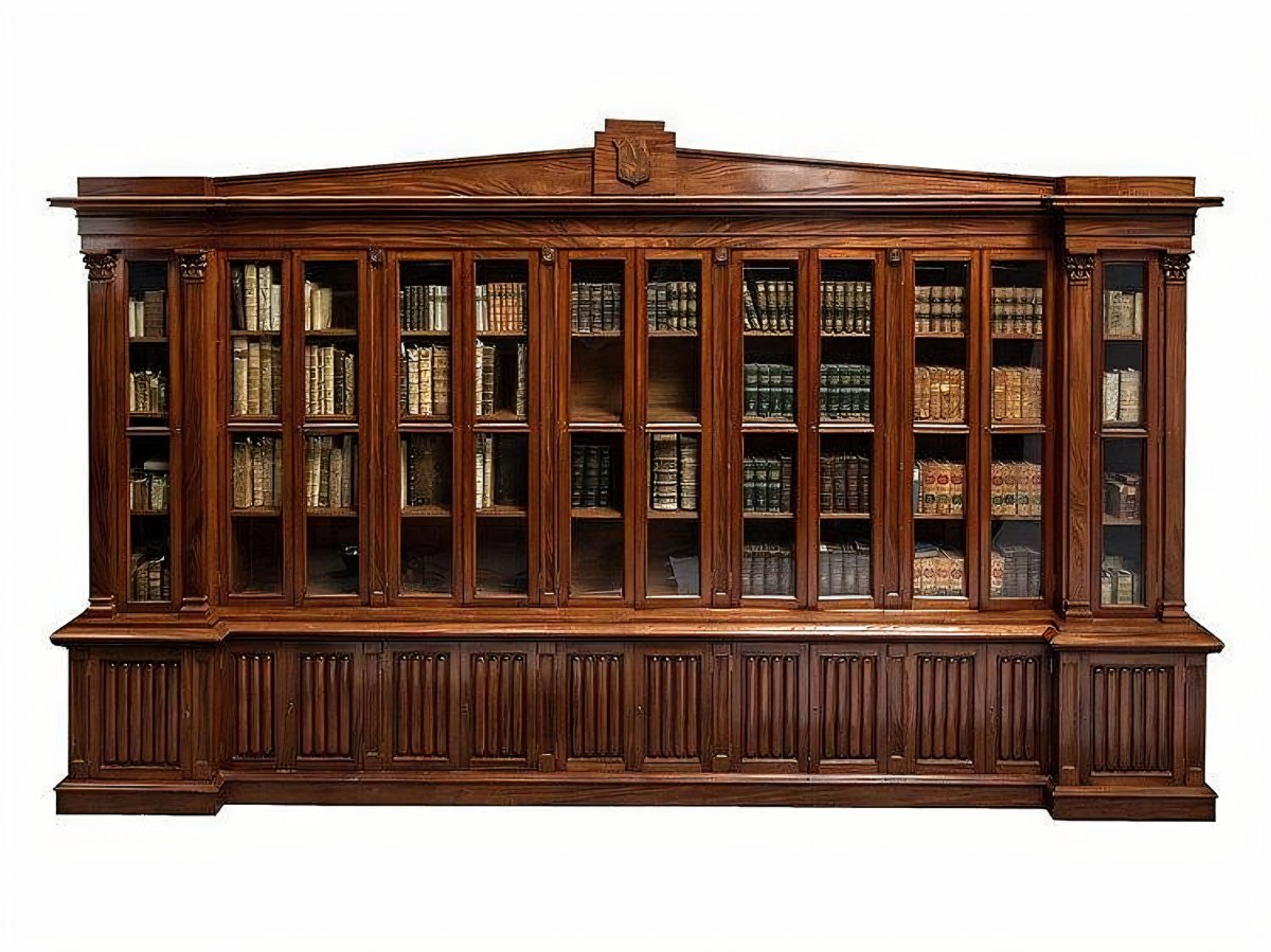 A very impressive and monumental 19 century Irish bookcase in Mahogany.