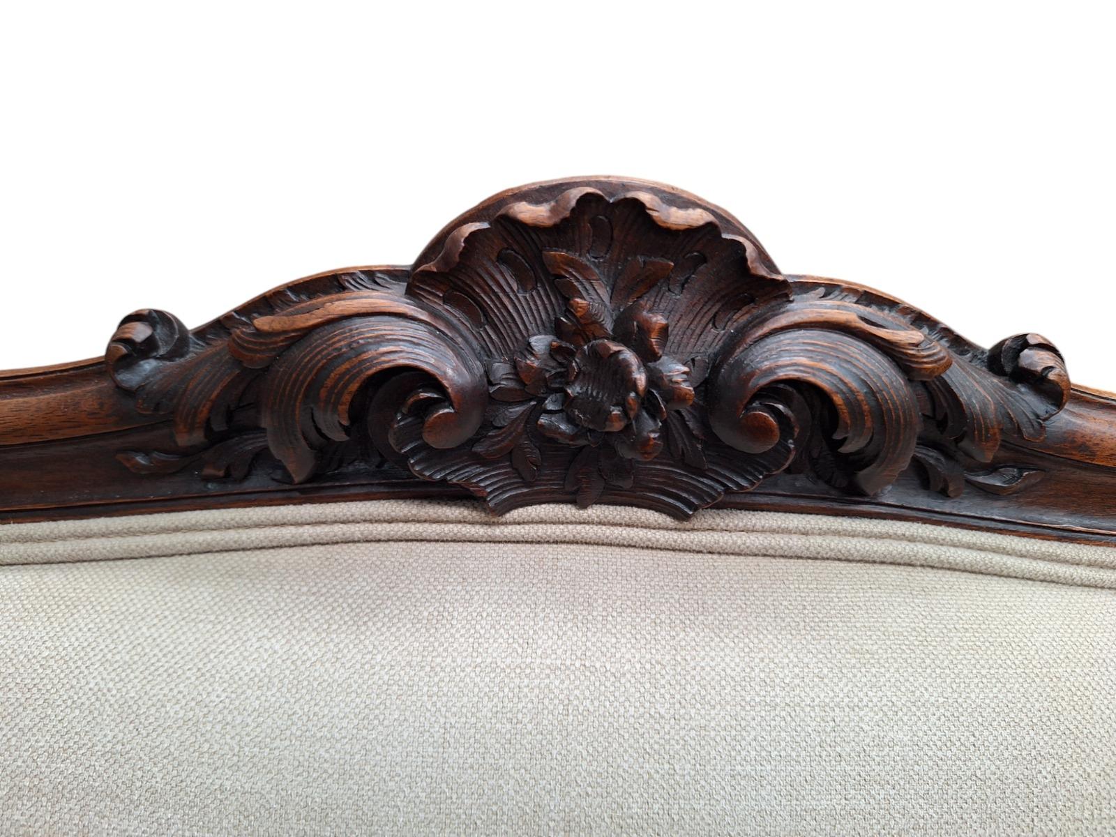 A very nice pair of walnut armchair in Louis XV style.