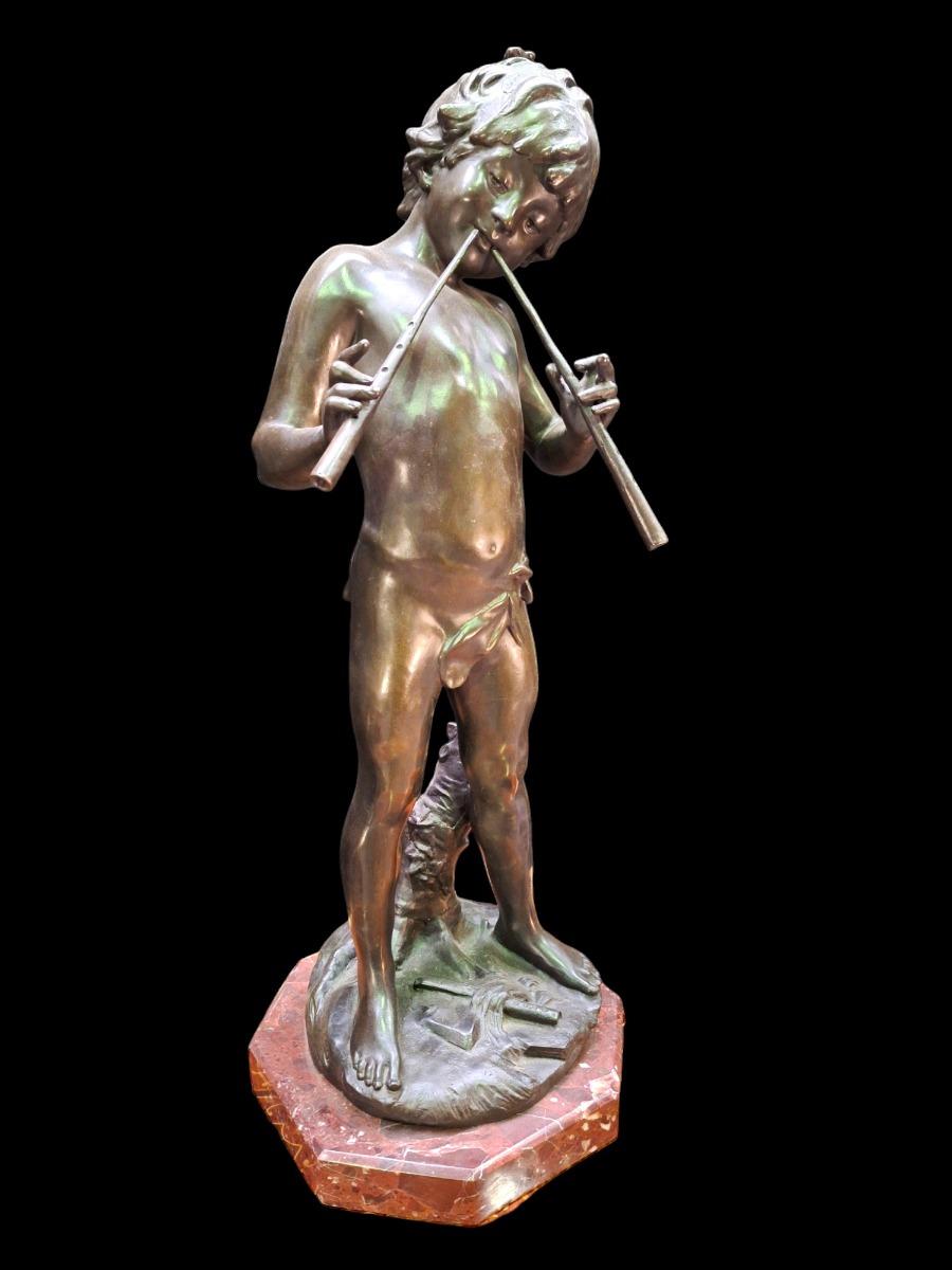 Bronze figure signed Moreau