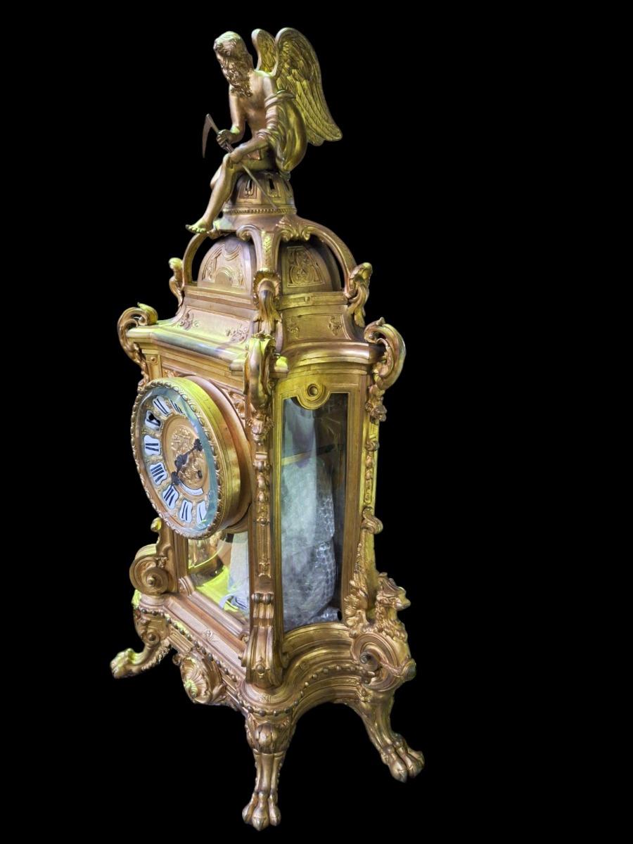 Bronze ormolu clock. 