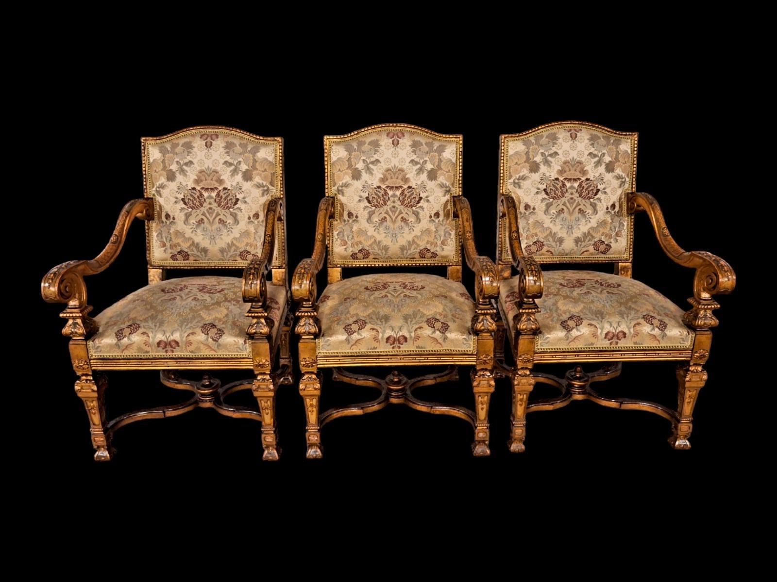 Guilded carved wood salon set in Louis XIV style