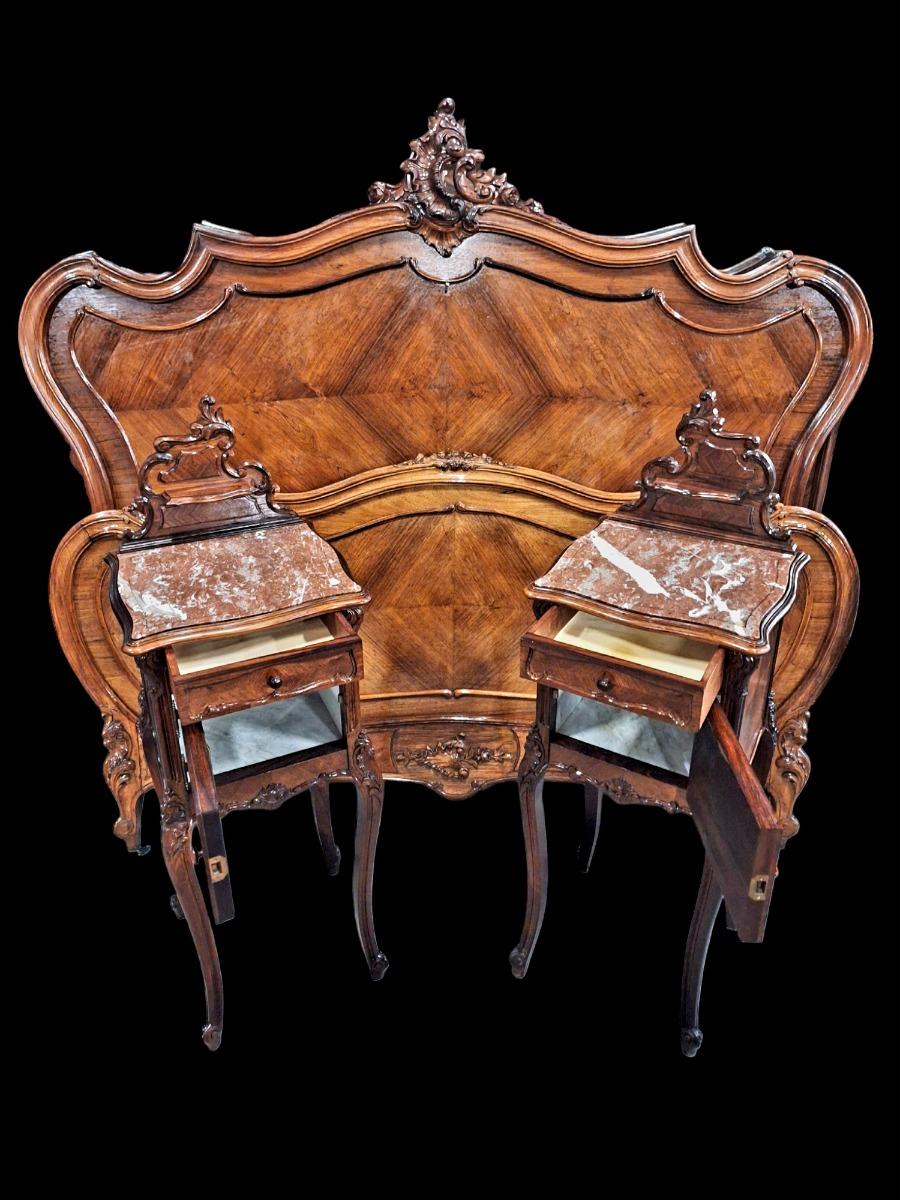 Louis XV style bedroomsuite in marquetry and walnut.