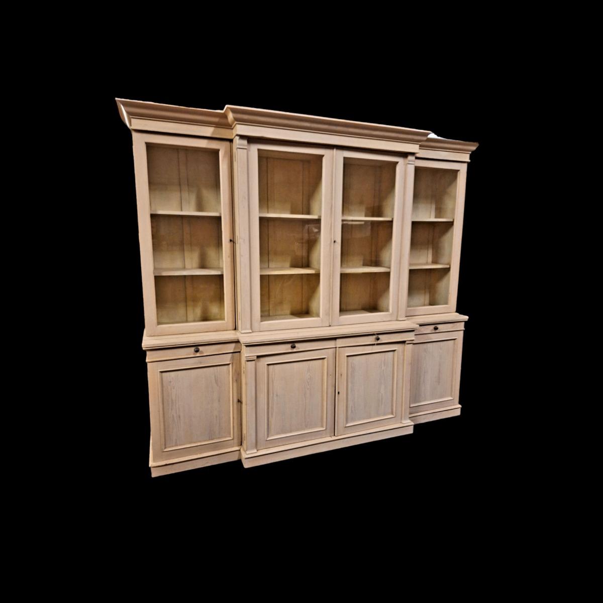 Pine cabinet