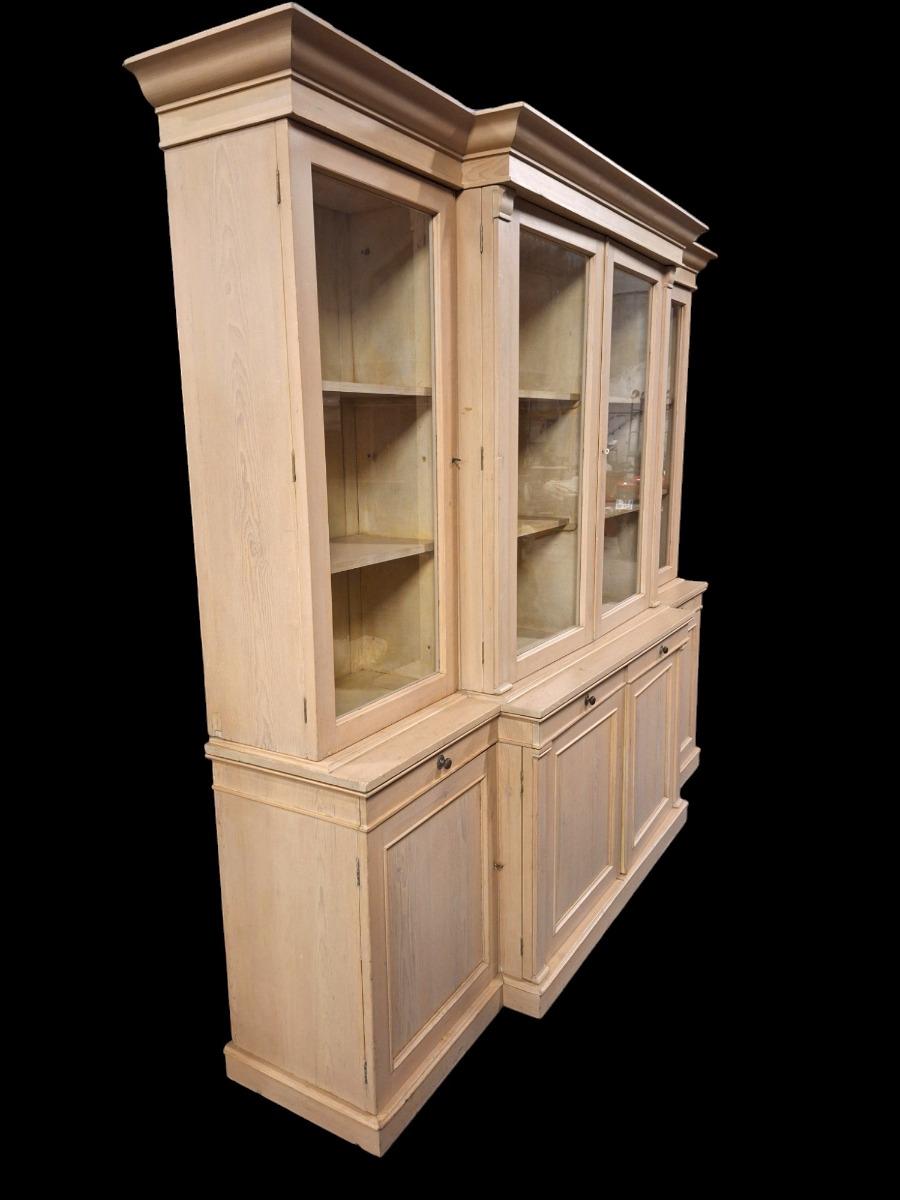 Pine cabinet