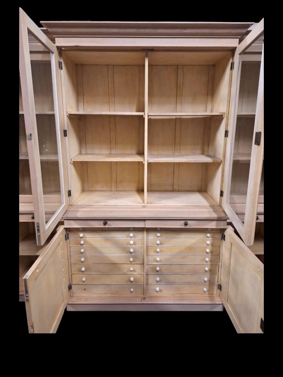 Pine cabinet