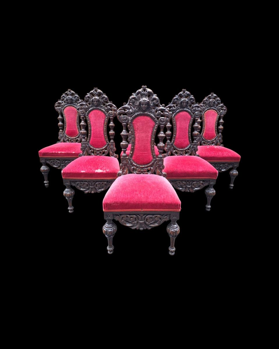 Renaissance style dining