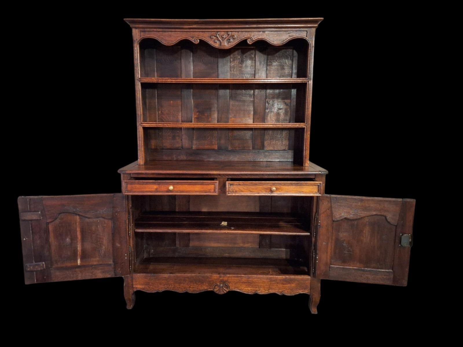 Solid oak cupboard. 