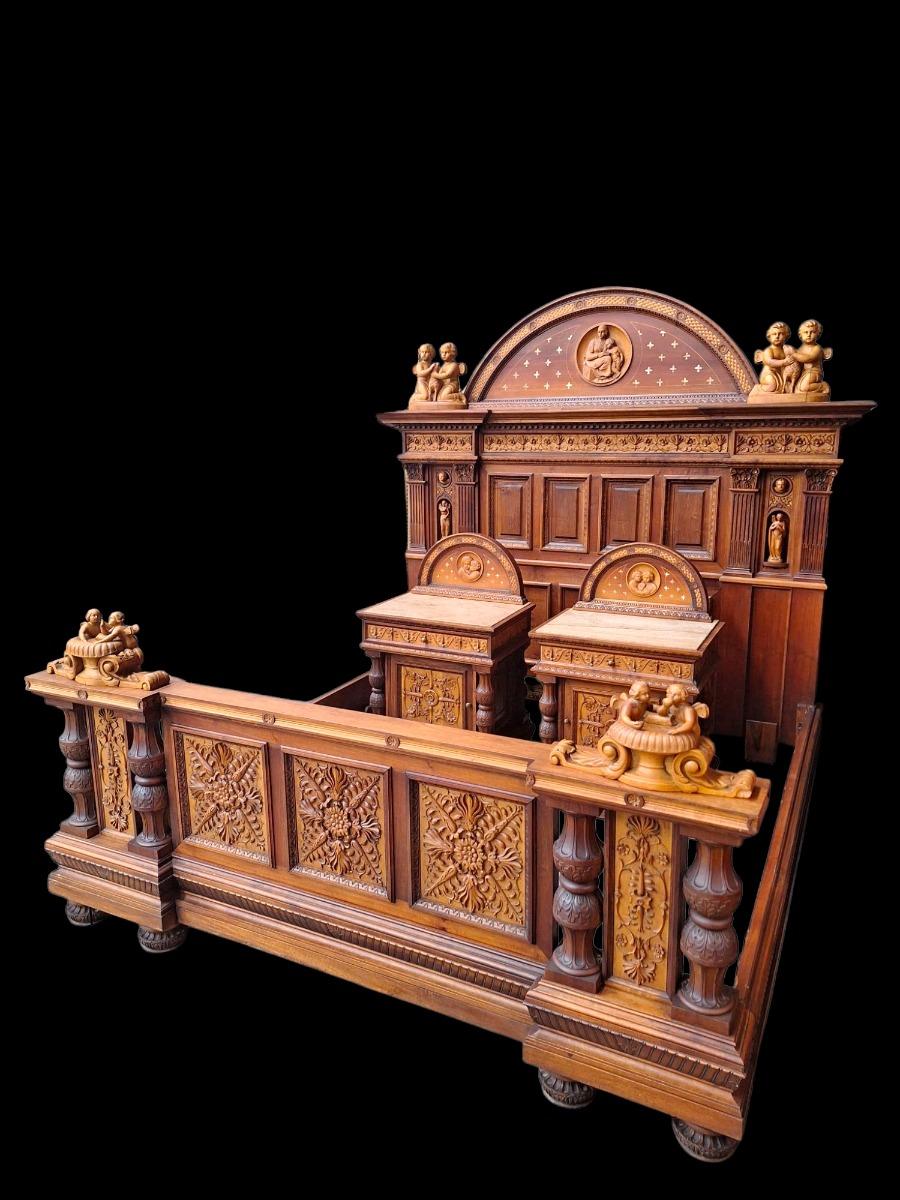 Very Monumental bedroom suite 