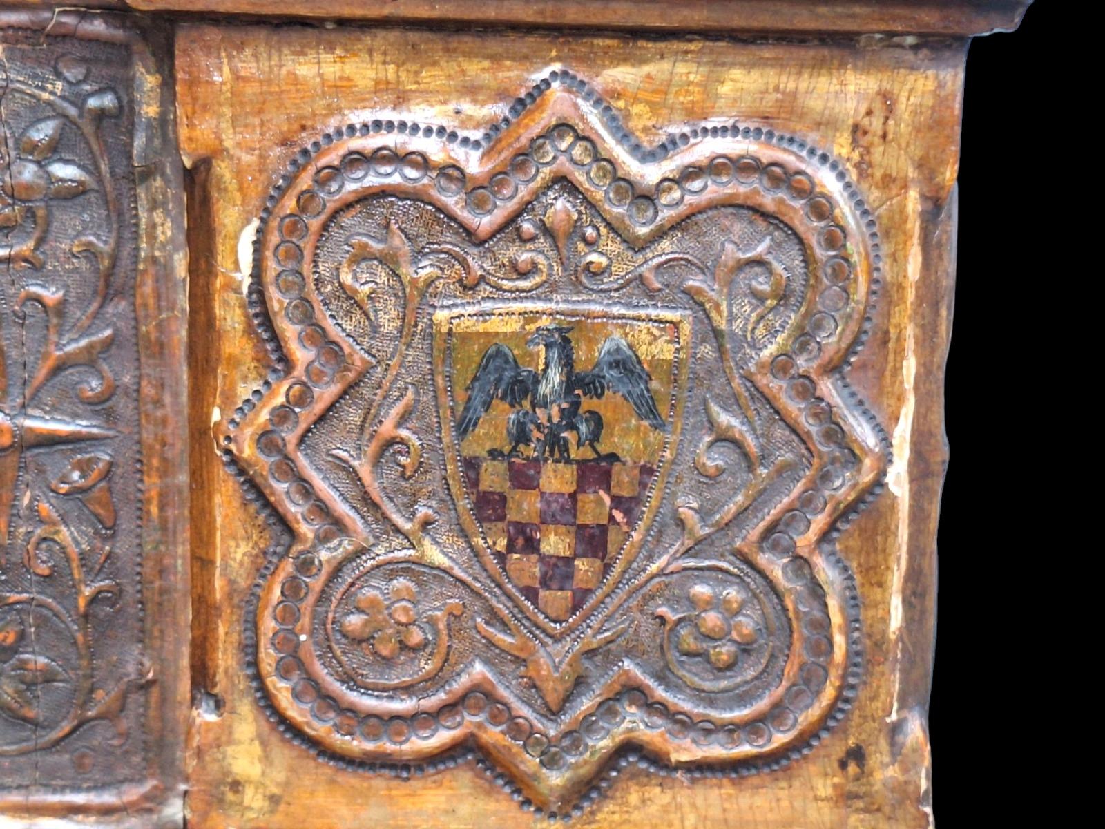Wooden polychrome niche.